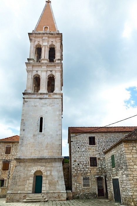 contact-yachts-210310-023405-001