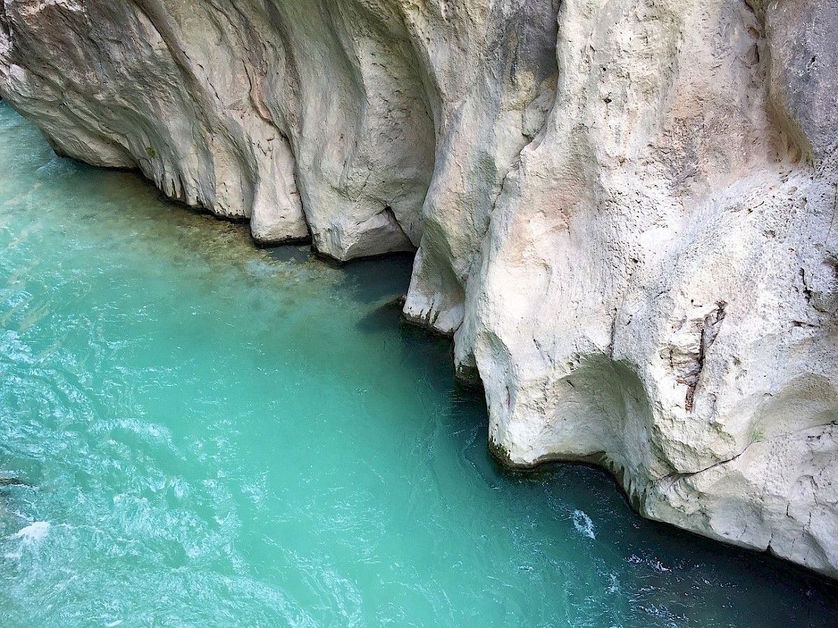 contact-yachts-210310-023454-001