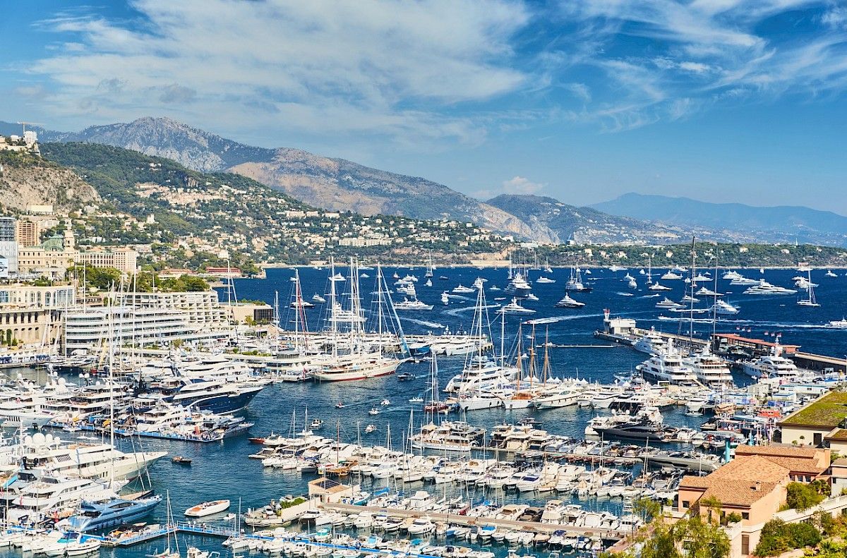 contact-yachts-210310-023582-001