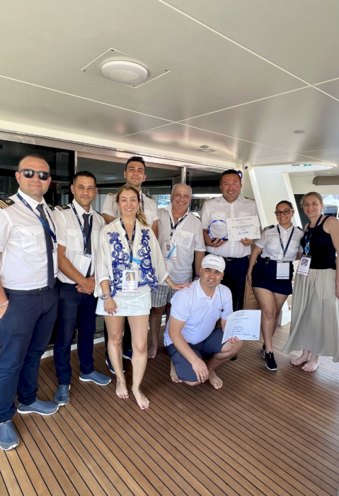 contact-yachts-211004-013024_0006