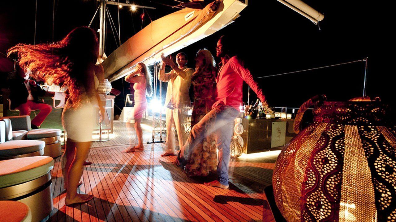 contact-yachts-231215-040033_0002