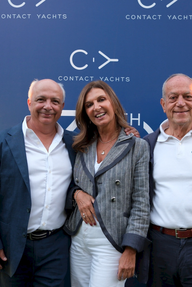 contact-yachts-251009-101406_0027