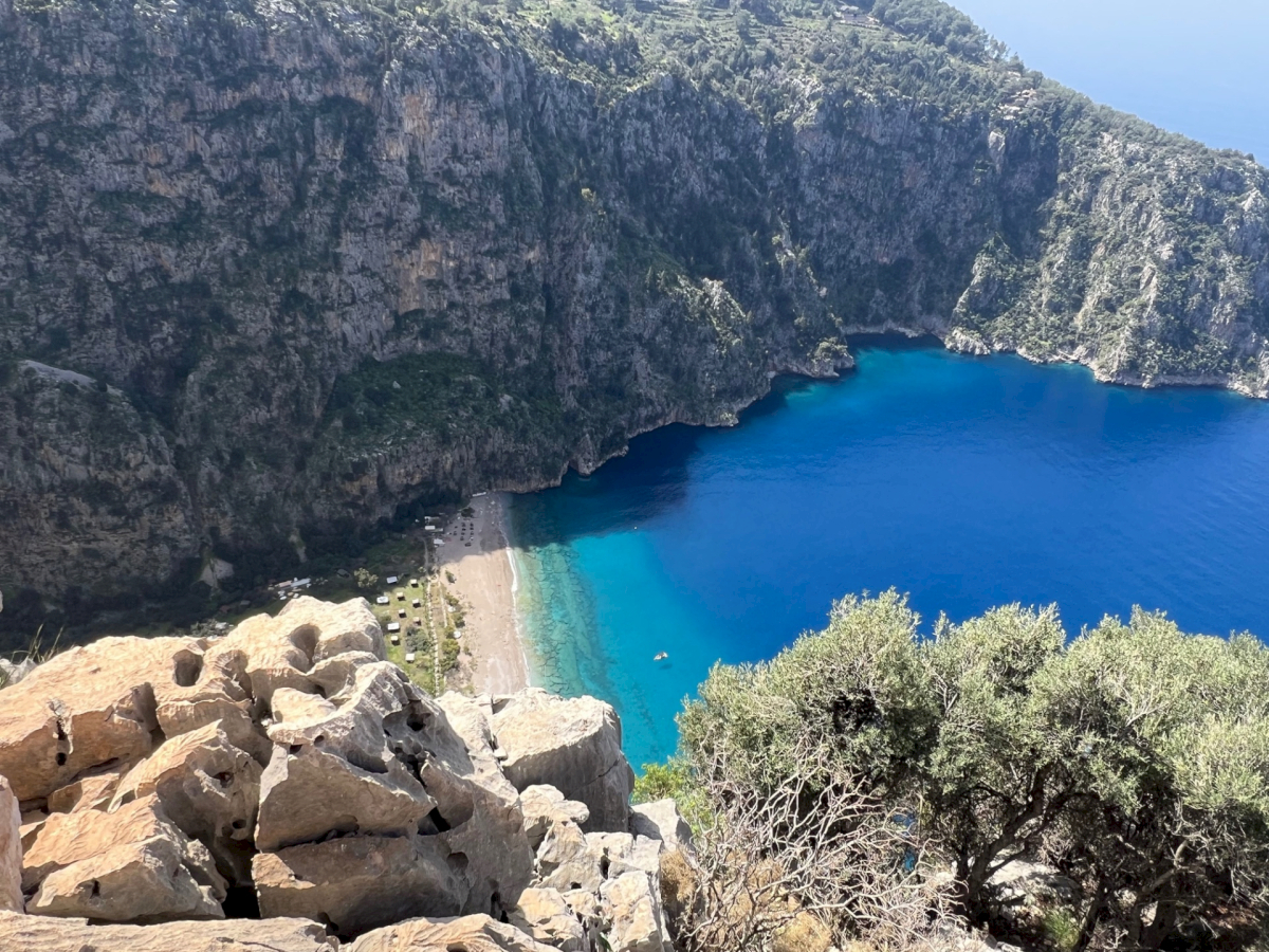 contact-yachts-260406-014733_0002