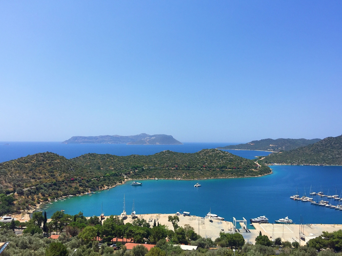 contact-yachts-260407-041839_0002