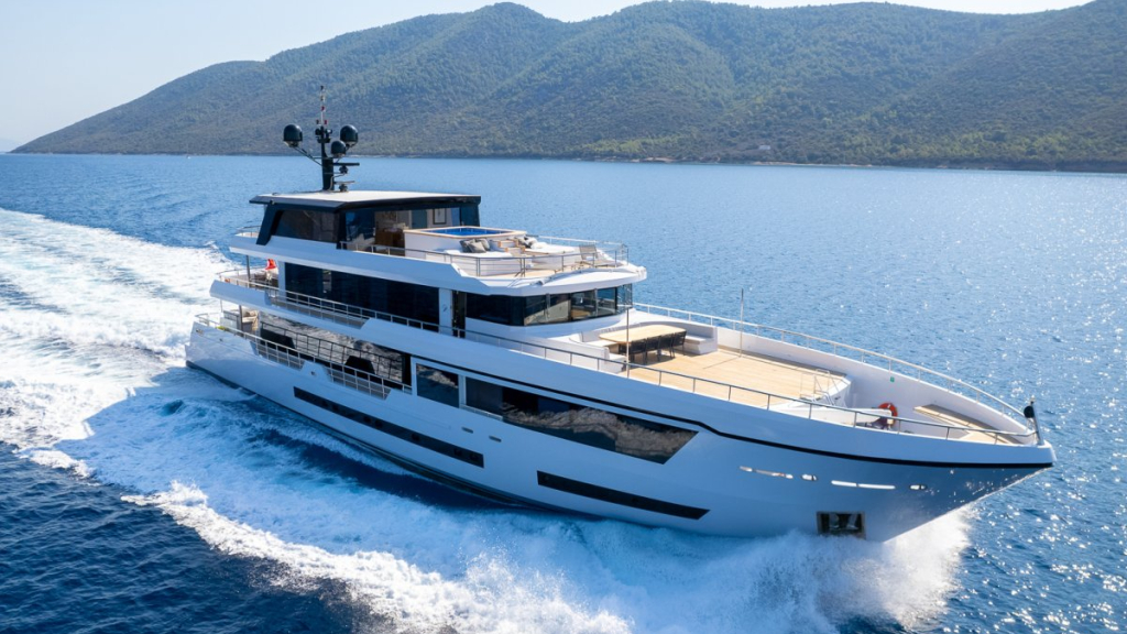 contact-yachts-adamaris_0025