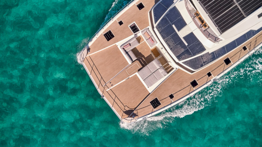 contact-yachts-alena_0025