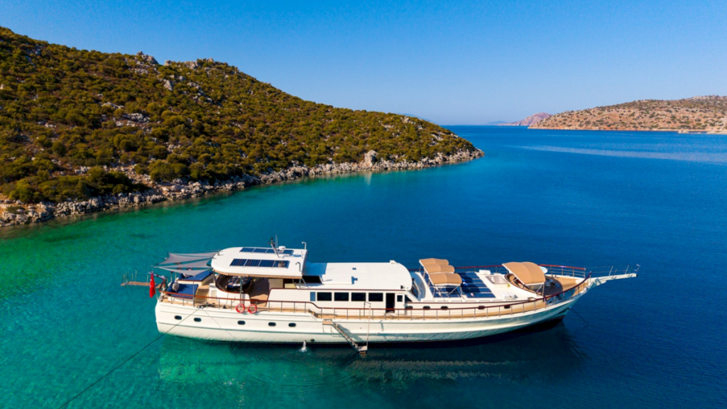 contact-yachts-always-smile_0015