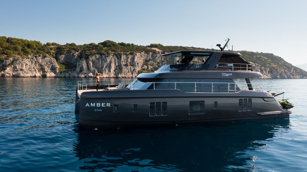 contact-yachts-amber-one_0027