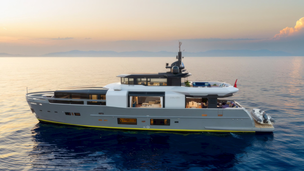 contact-yachts-angel-2026-09-28-10-45-13