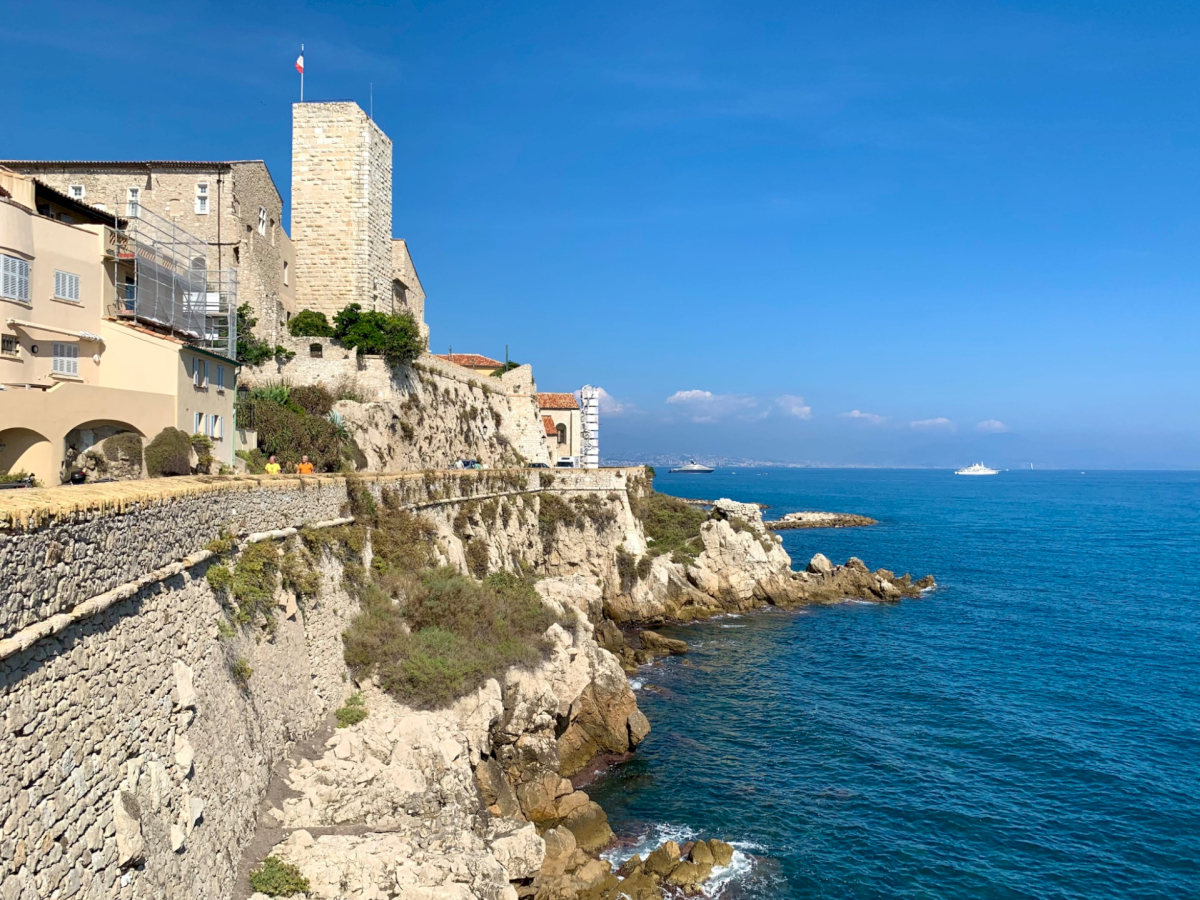 contact-yachts-antibes_0001