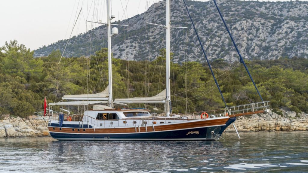 contact-yachts-artemis_0026
