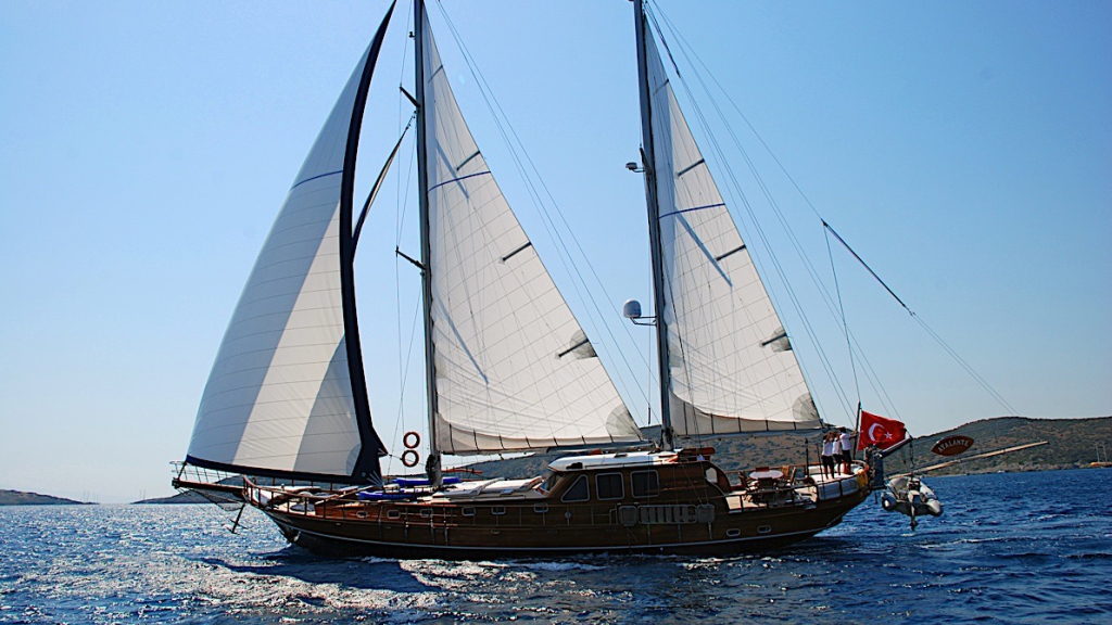 Luxury gulet yacht ATALANTE for rent in Turkey and Greece with Contact Yachts