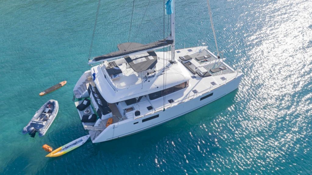 contact-yachts-boom_0017