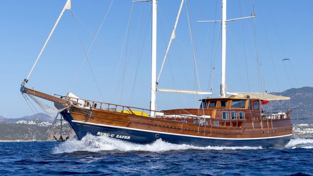 contact-yachts-burc-u-zafer_0024