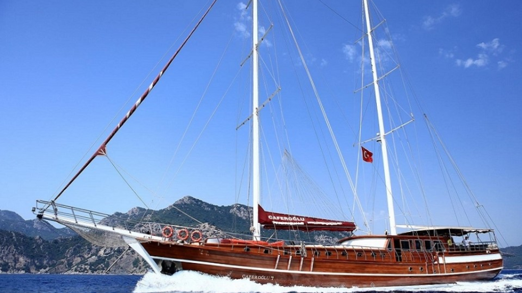 Luxury gulet yacht CAFEROGLU 7 for rent in Turkey and Greece with Contact Yachts