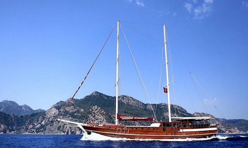 Luxury gulet yacht CAFEROGLU 7 for rent in Turkey and Greece with Contact Yachts