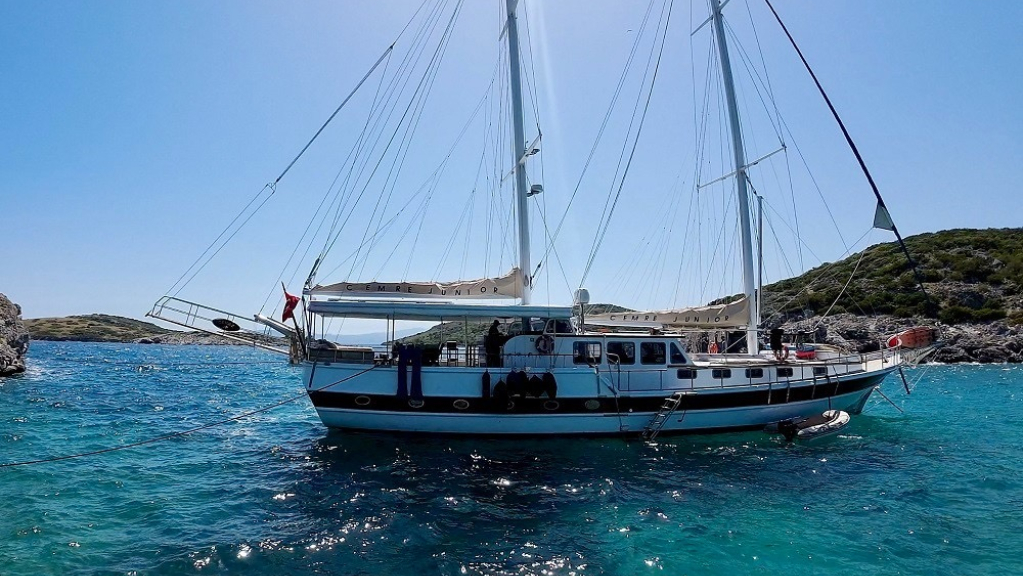 contact-yachts-cemre-jr_0005