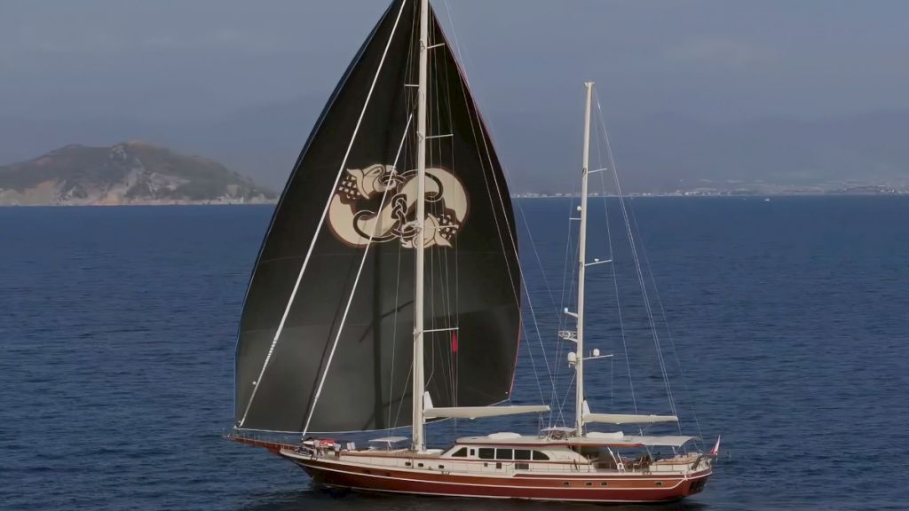 contact-yachts-daima_0063