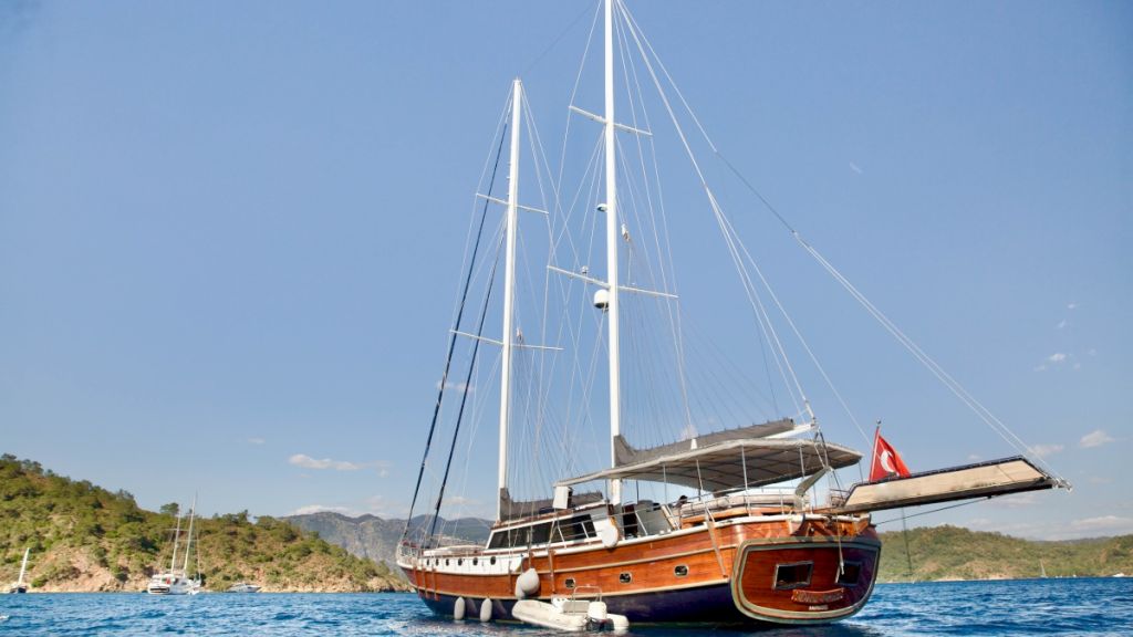 yacht hire in turkey