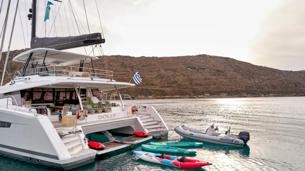 contact-yachts-dolly_0017