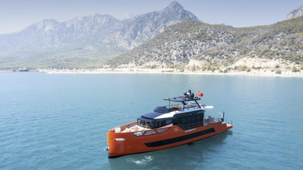 contact-yachts-edge_0023