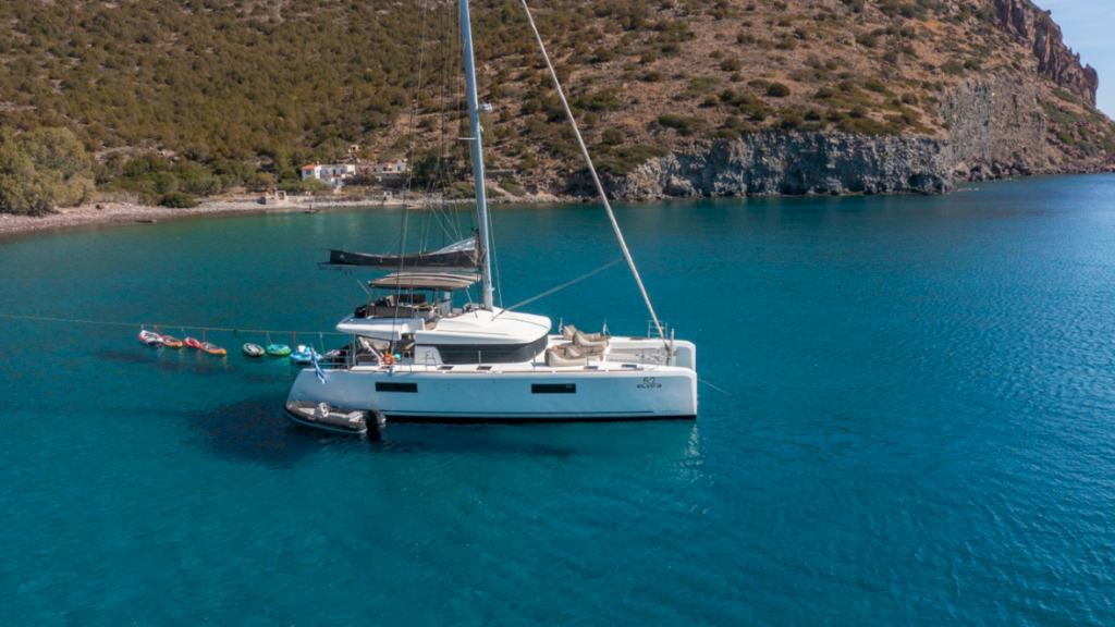 contact-yachts-elvira-52_0010