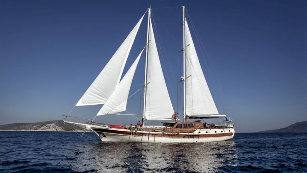 contact-yachts-erato_0006