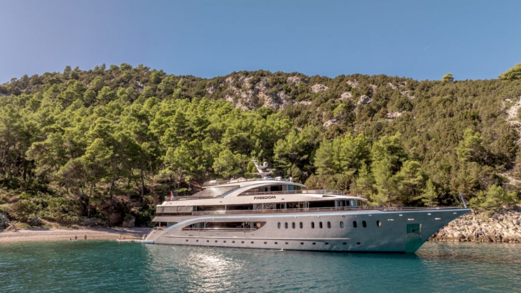 contact-yachts-freedom-1_0041