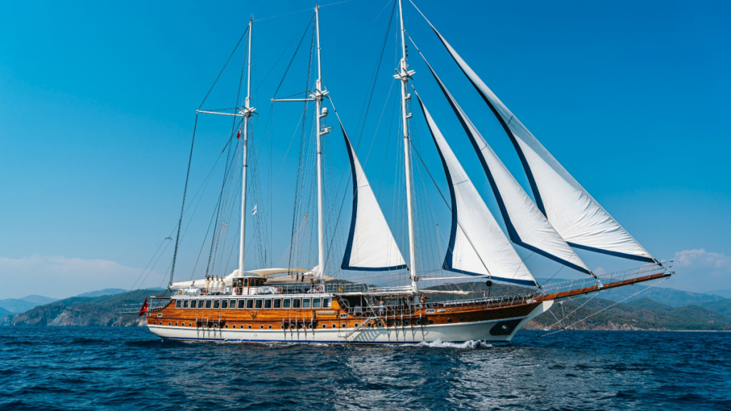 contact-yachts-grand-admiral-2026-09-11-16-09-05