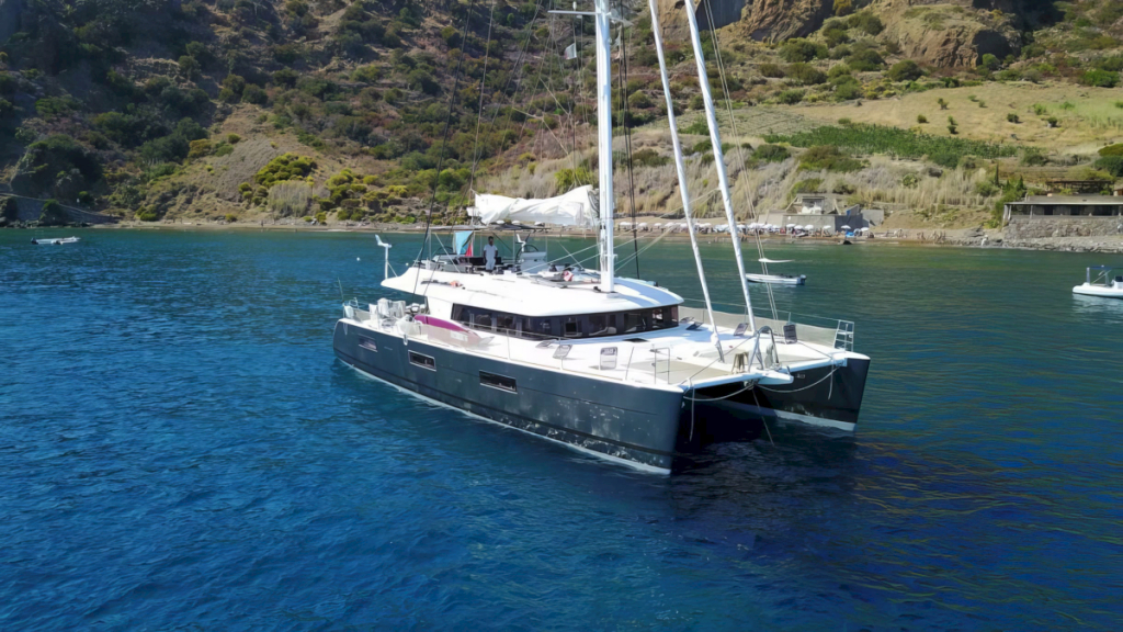 contact-yachts-kaskazi-four_0009