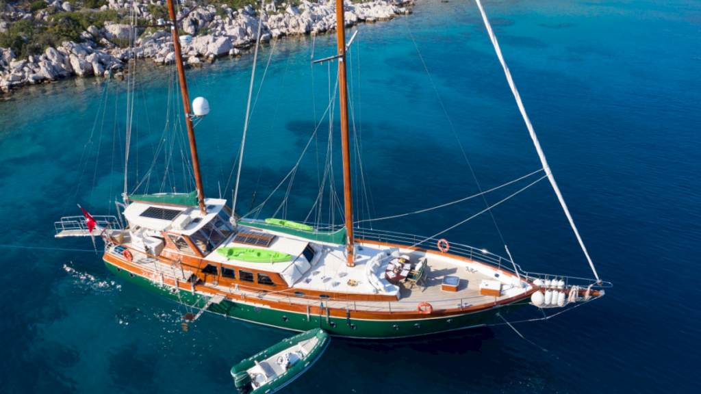 contact-yachts-lady-freya_0005