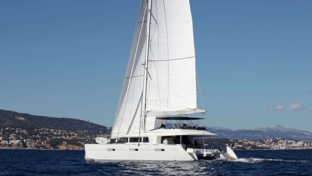 contact-yachts-lady-m_0003