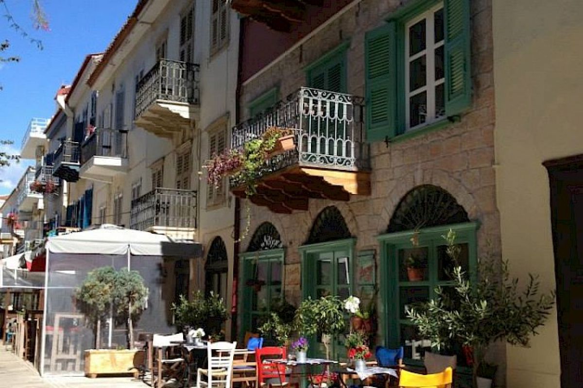 contact-yachts-mediterranean-show-2014-nafplion-001