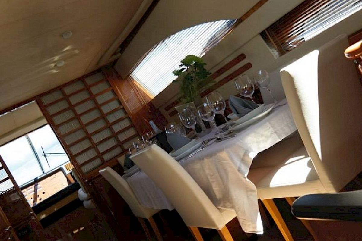 contact-yachts-mediterranean-show-2014-nafplion-012