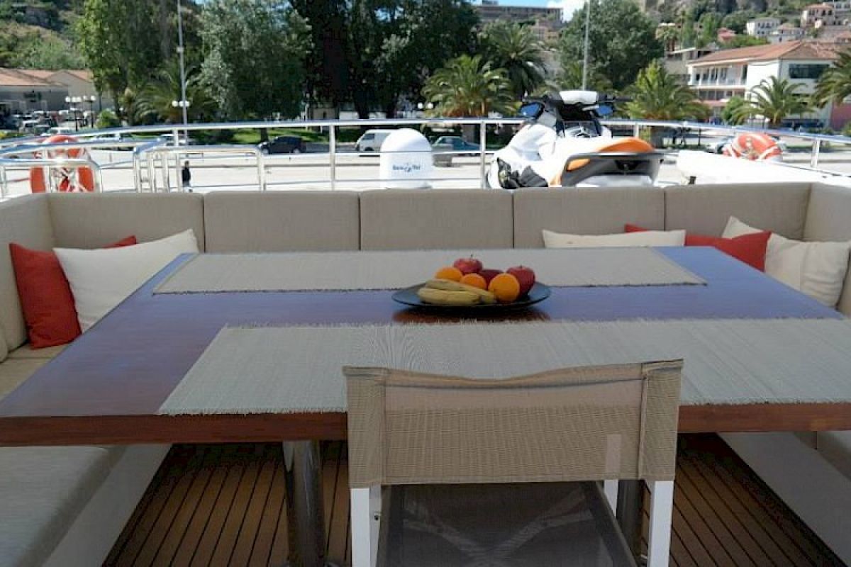 contact-yachts-mediterranean-show-2014-nafplion-081