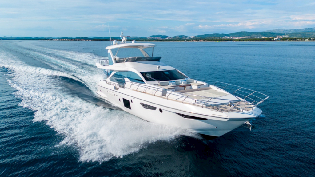 contact-yachts-mineira_0023