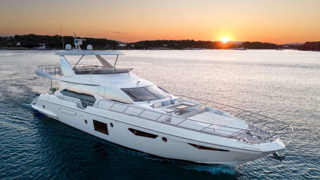 contact-yachts-mineira_0025