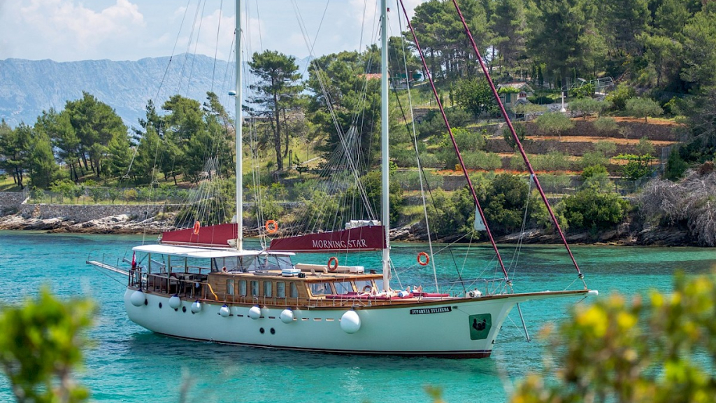 contact-yachts-morning-star-033