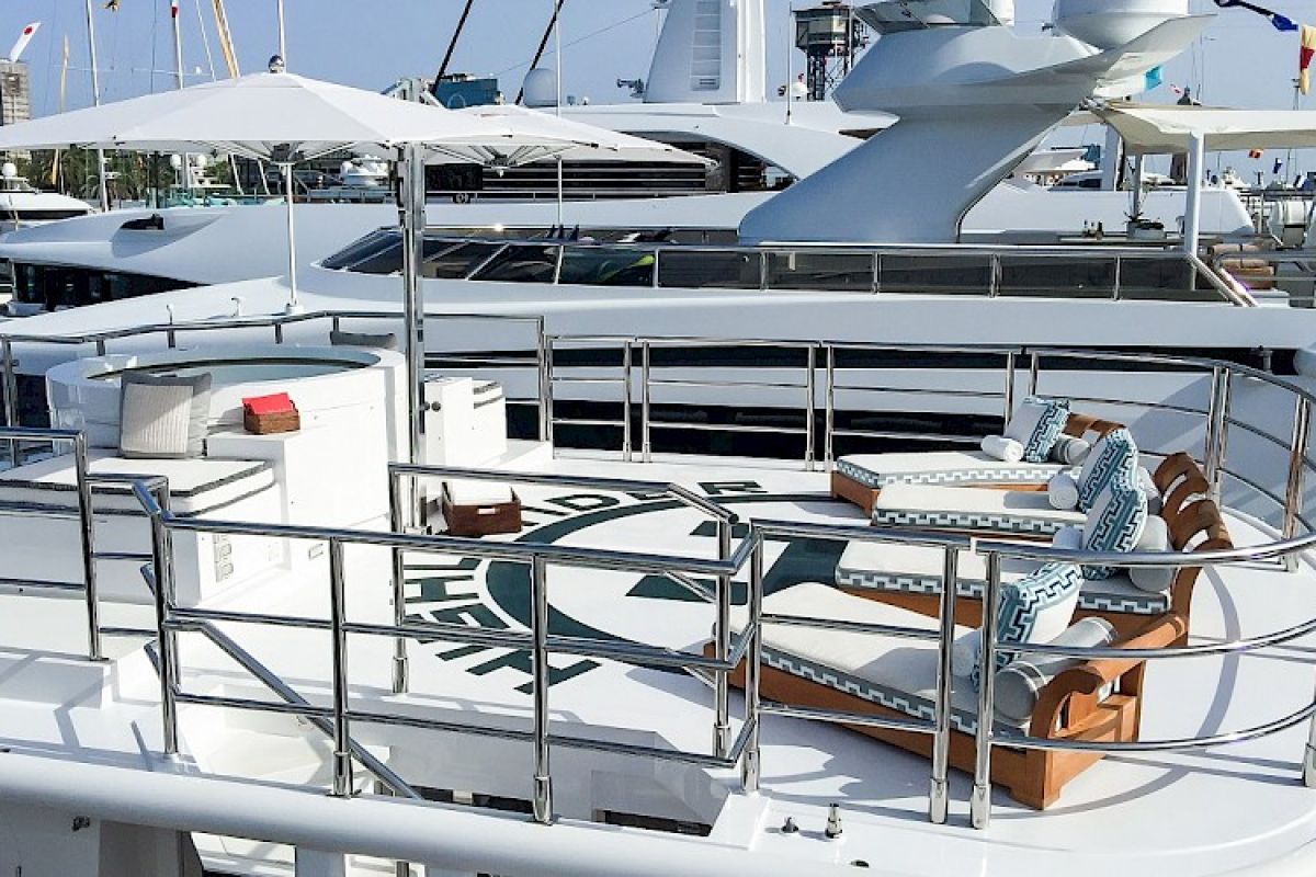 contact-yachts-myba-charter-show-2018-016