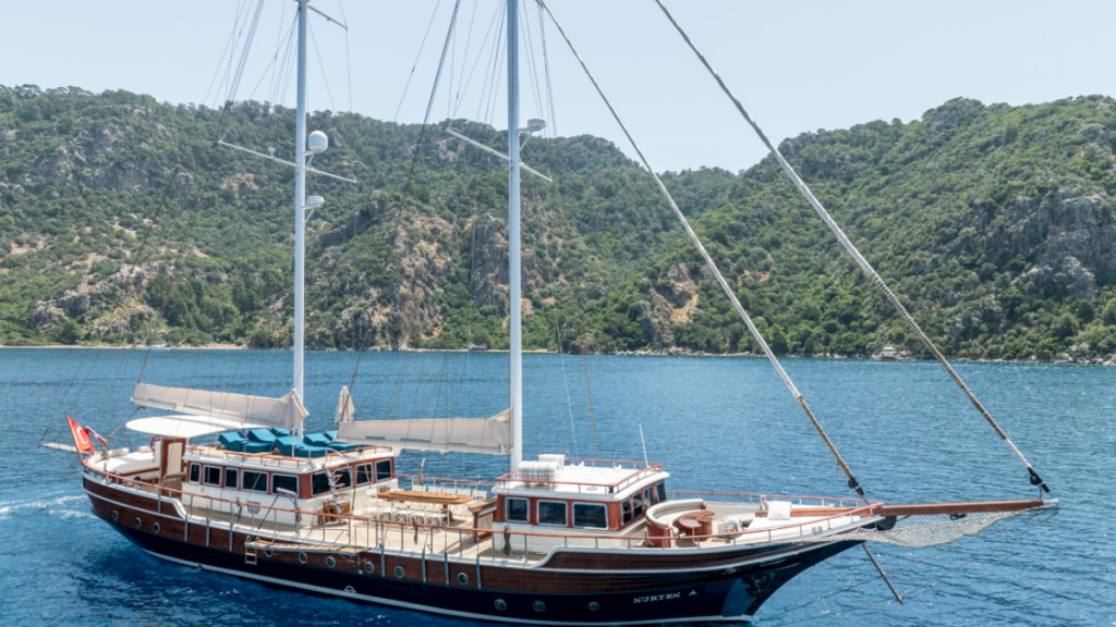 contact-yachts-nurten-a_0027