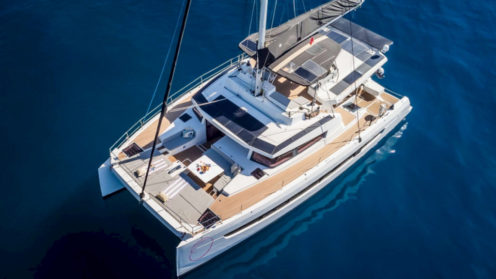 contact-yachts-ocean-lounge_0006