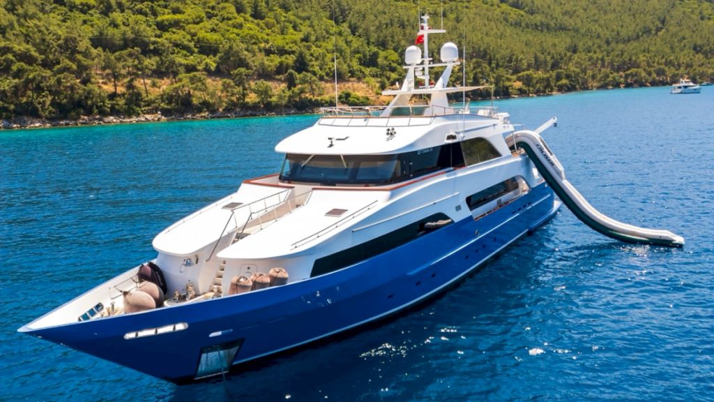 contact-yachts-ottawa-iv_0034