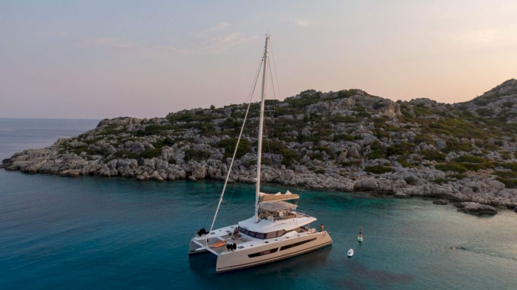 contact-yachts-serenissima_0010