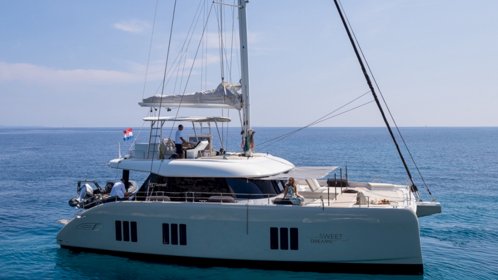 contact-yachts-sweet-dreams_0012