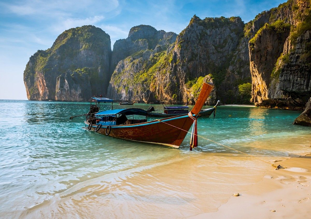 contact-yachts-thailand-001