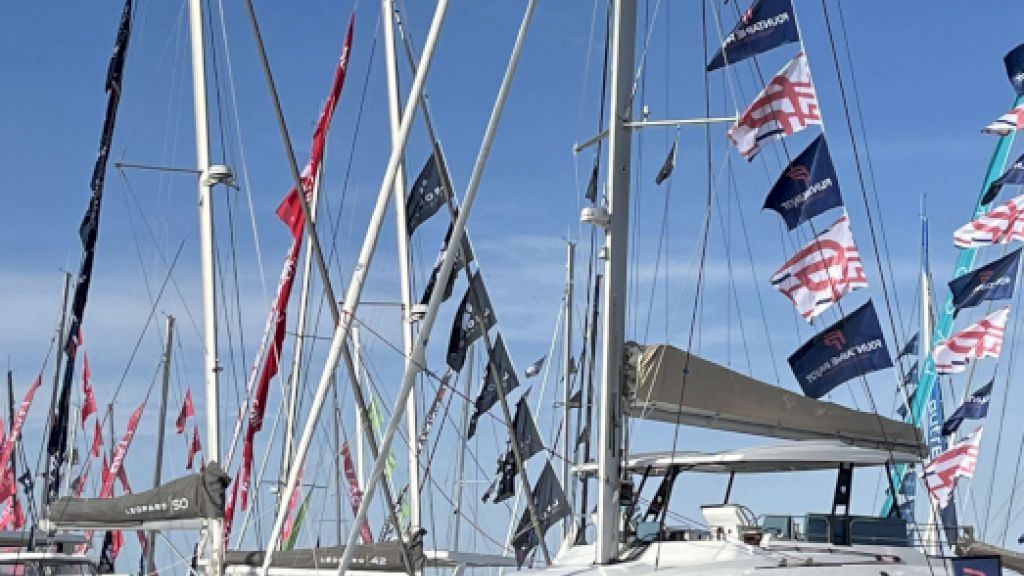 contact-yachts-the-blue-dream_0017