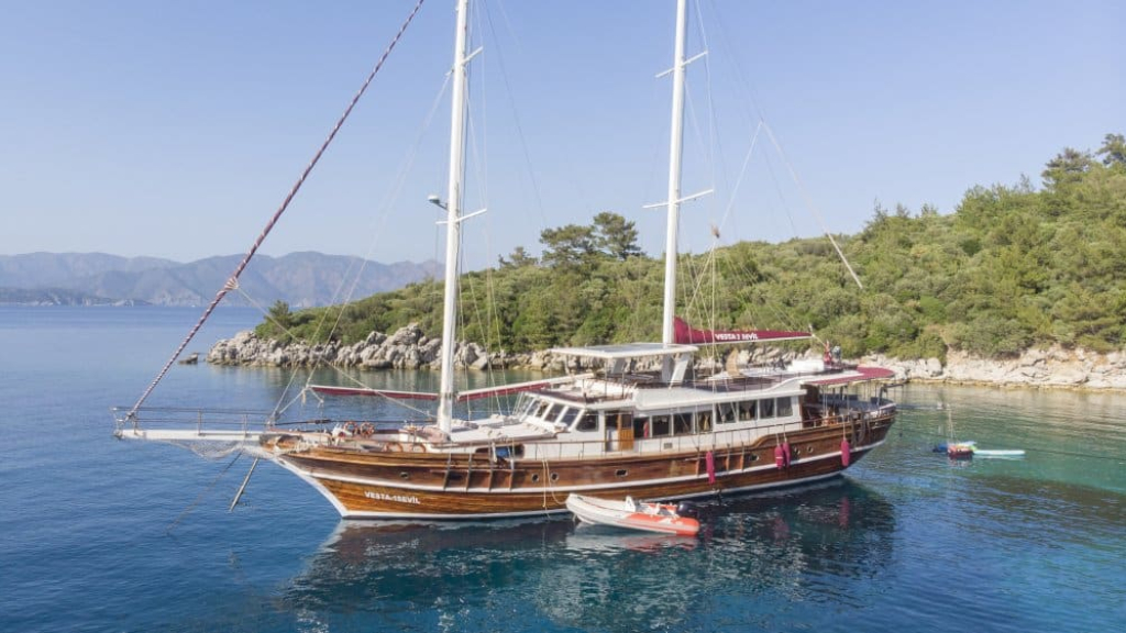 contact-yachts-vesta-1-sevil_0012