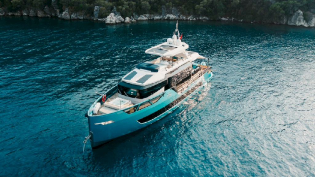 contact-yachts-wedge-2026-08-21-17-22-29