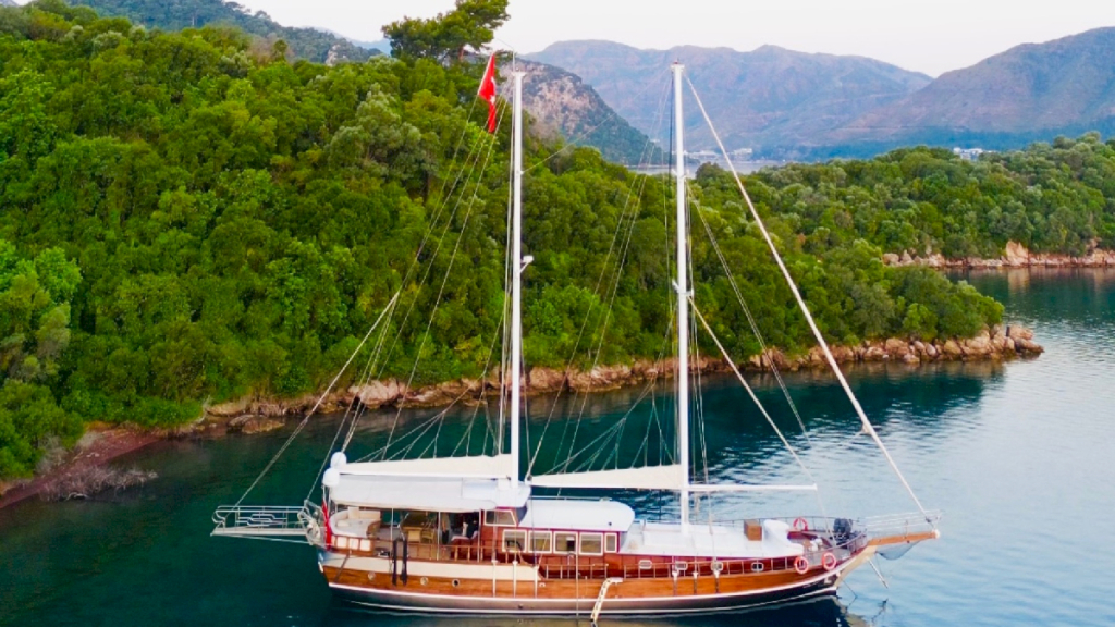 contact-yachts-yuksel-deniz_0016