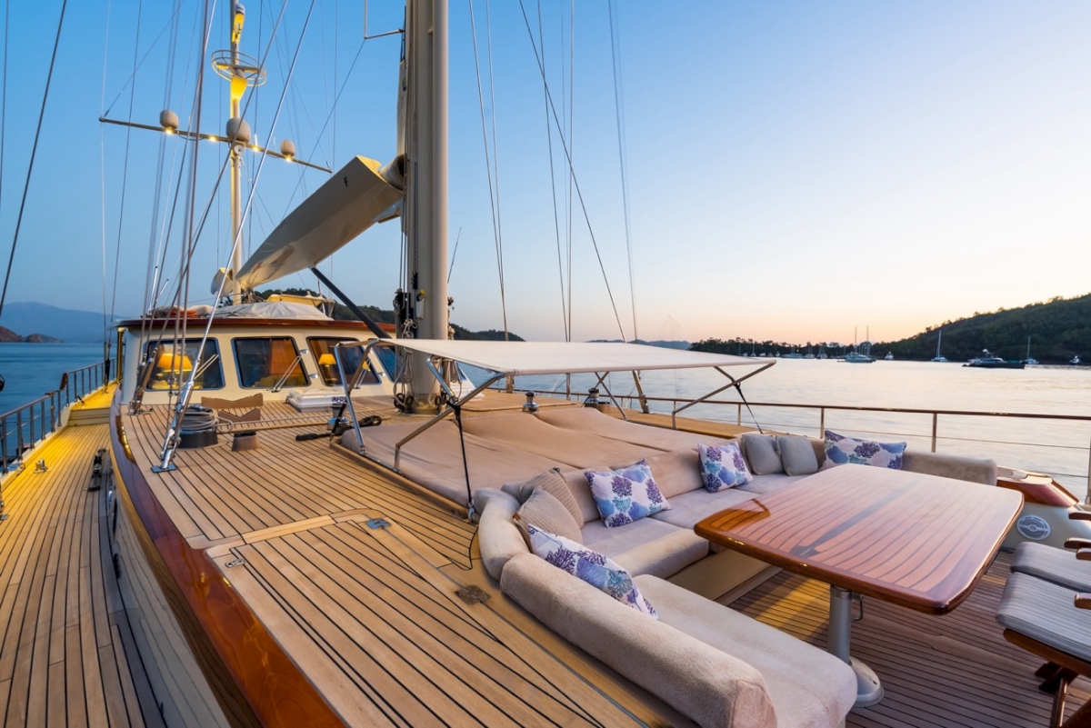 daima_luxury_sailing_yacht_for_rent_in_greece1